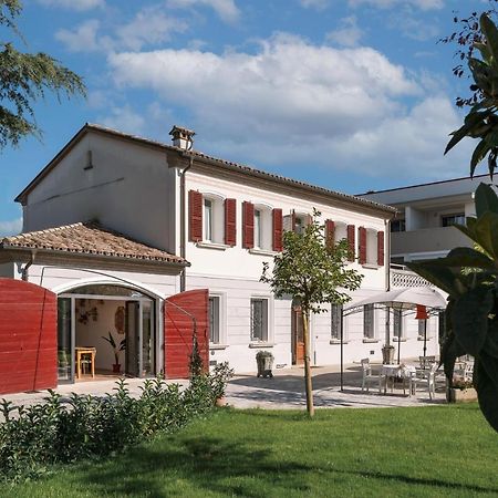 B&B Villa Ebe SantʼArcangelo di Romagna Kültér fotó