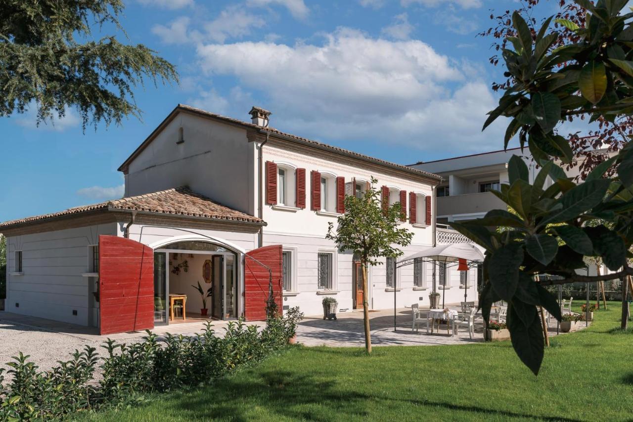 B&B Villa Ebe SantʼArcangelo di Romagna Kültér fotó